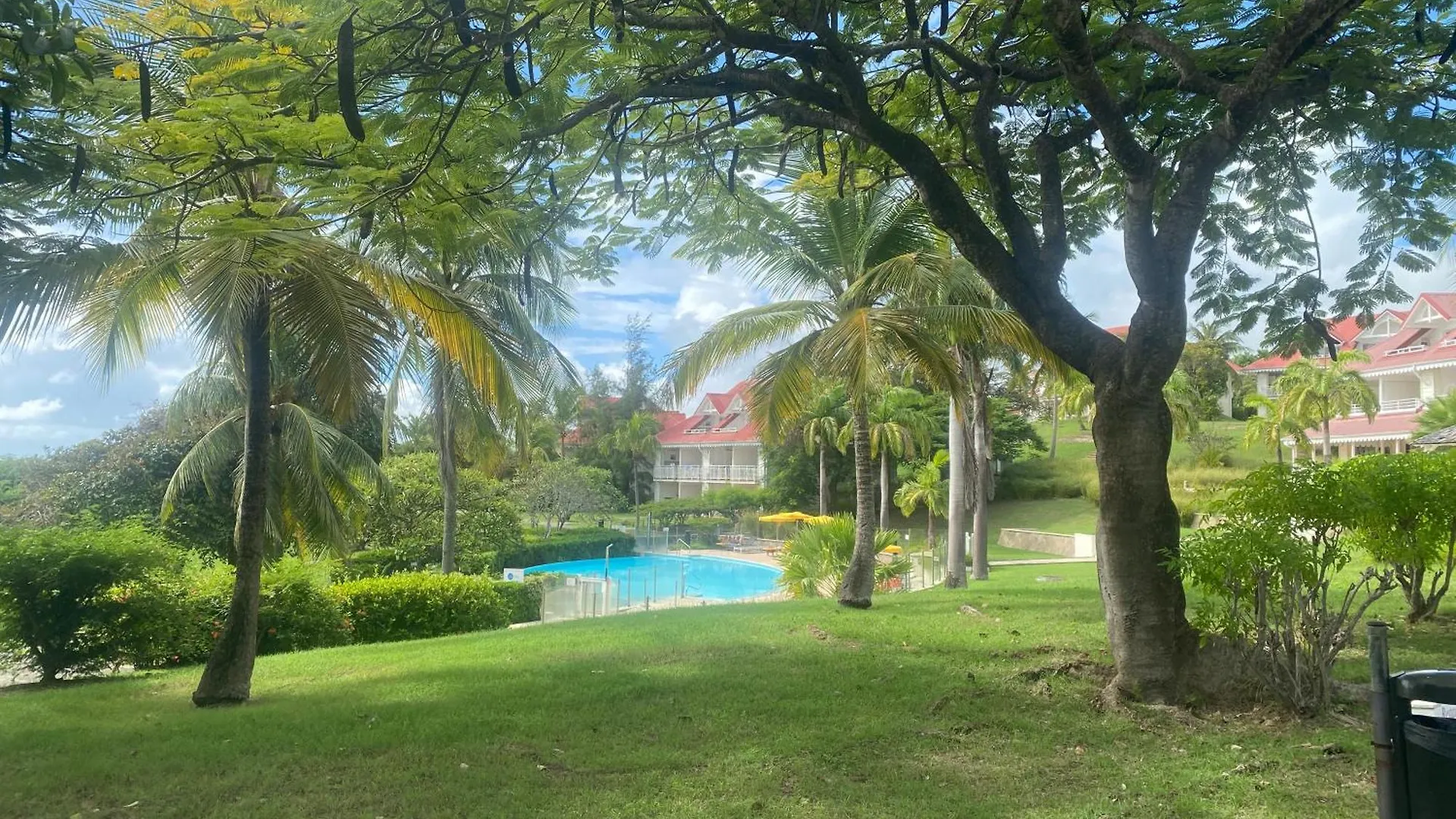 アパート Studio Vue Mer Sur Sainte-Anne Tiborddemer